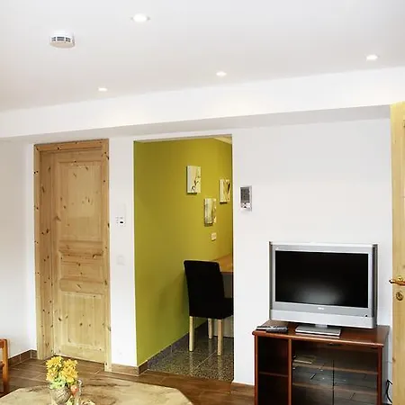 Casa Verde Ferienhaus Nyaraló *